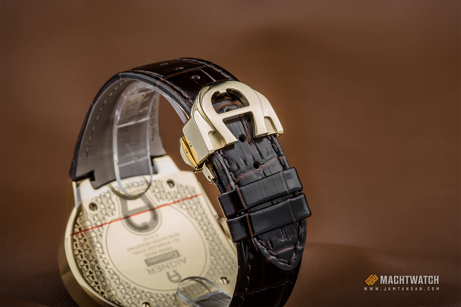Aigner A15124 Men White Dial Dark Brown Leather Strap Machtwatch