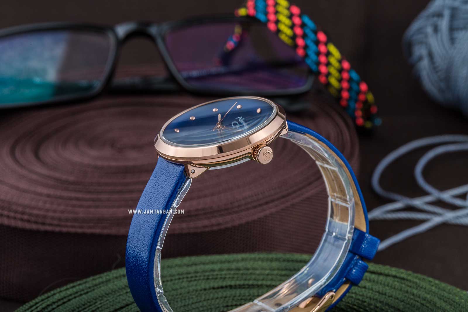 Alexandre Christie AC 2745 LH LRGBU Ladies Blue Dial Blue Leather Strap Machtwatch