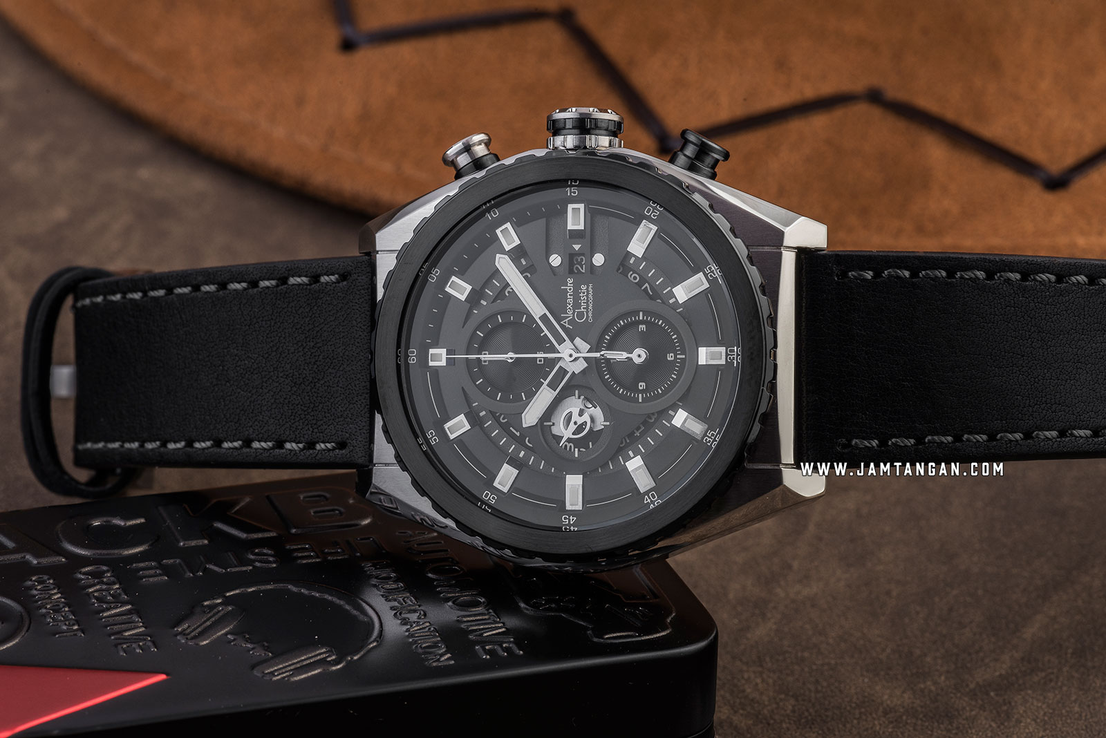 Alexandre Christie AC 6521 MC LTUBU Chronograph Blue Dial Black Leather Strap Machtwatch