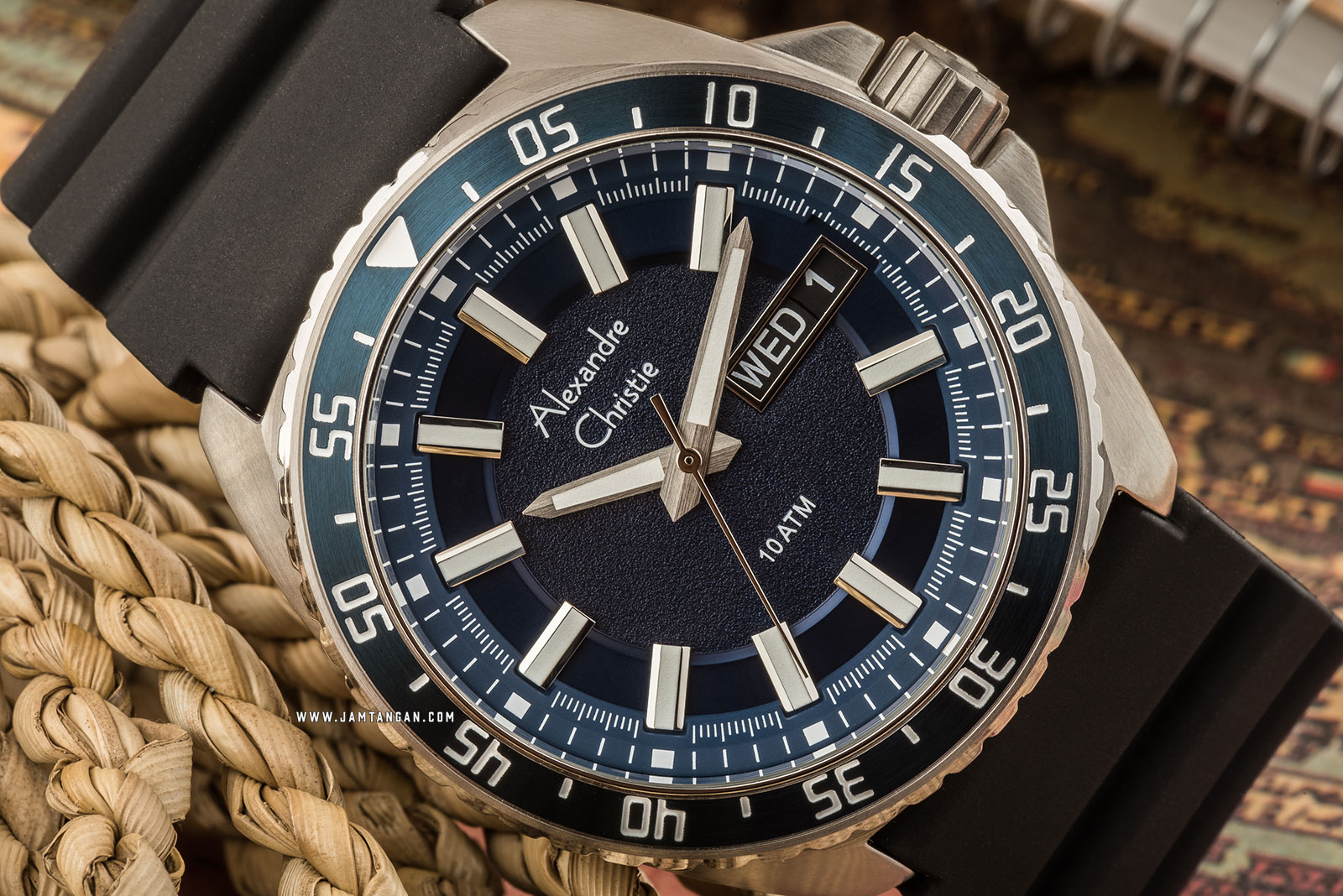 Alexandre Christie AC 6541 ME RSSBU Men Blue Dial Black Rubber Strap Machtwatch