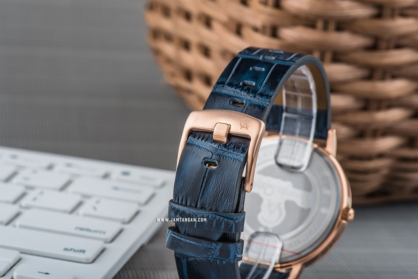Alexandre Christie AC 8575 MS LRGBU Man Blue Dial Blue Leather Strap Machtwatch