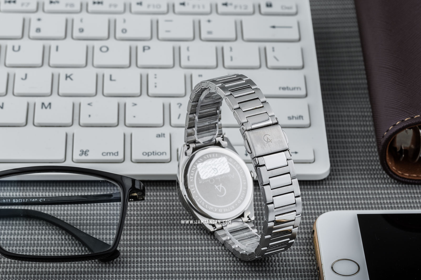 Alexandre Christie AC 8579 LD BSSSL Classic Steel Ladies White Dial Stainless Steel Machtwatch