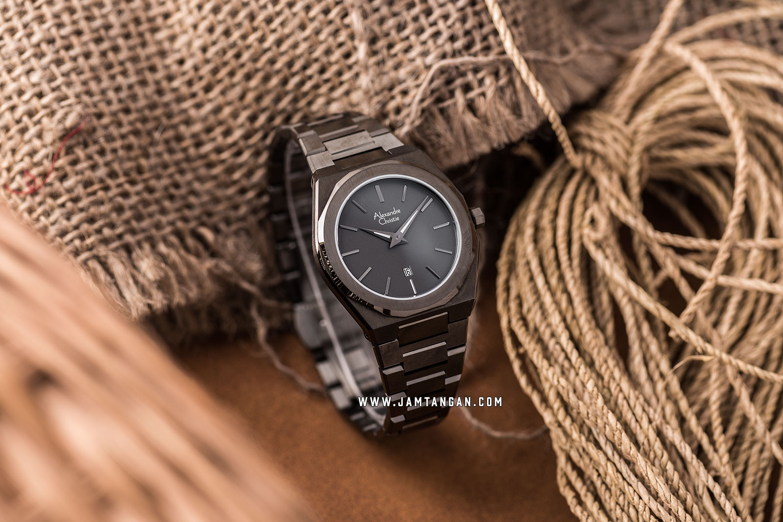 Alexandre Christie AC 8600 MD BIGGR Men Black Dial Grey Stainless Steel Strap Machtwatch