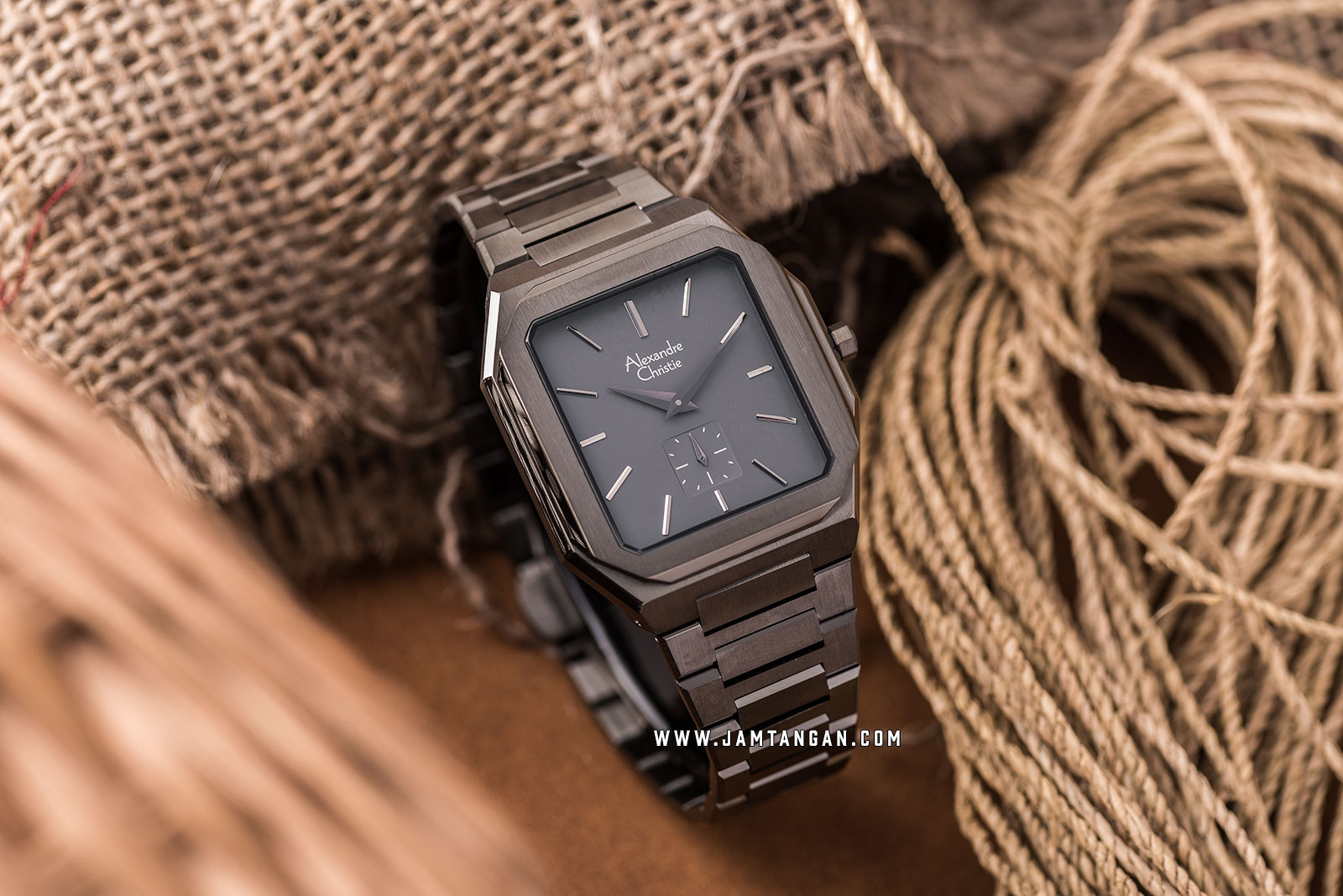 Alexandre Christie AC 8601 MS BIGGR Men Black Dial Grey Stainless Steel Strap Machtwatch