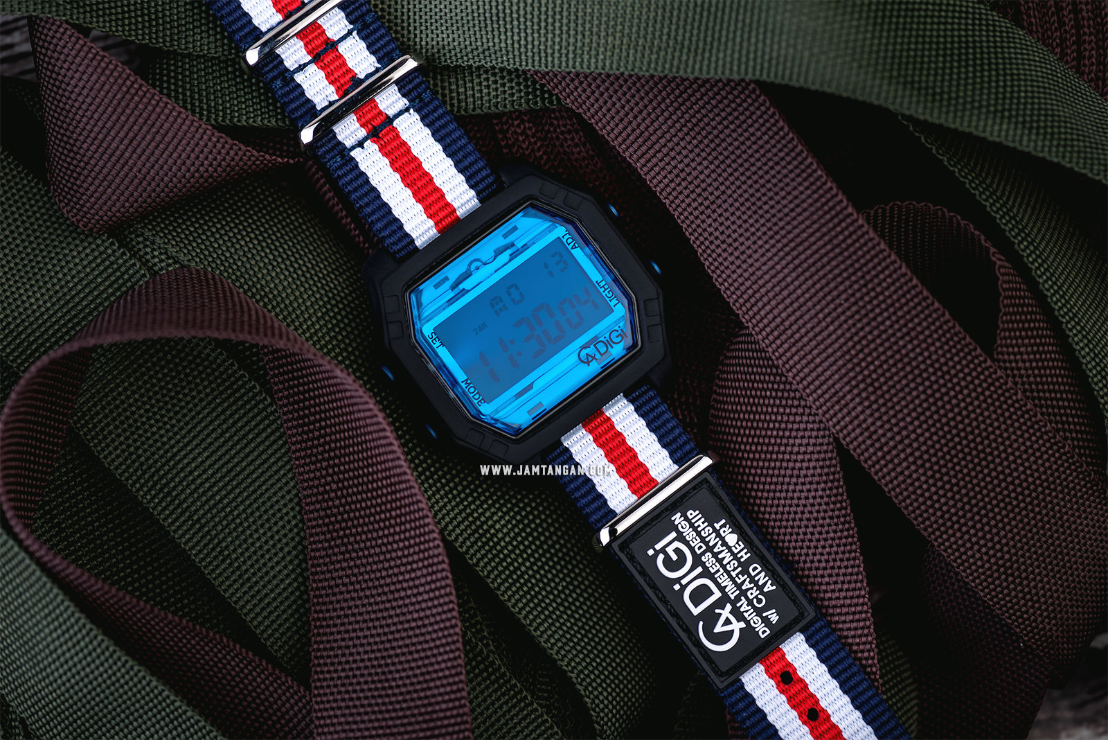Alexandre Christie AC 9224 ME NSSSLBU Digital Dial Multicolor Nylon Strap Machtwatch