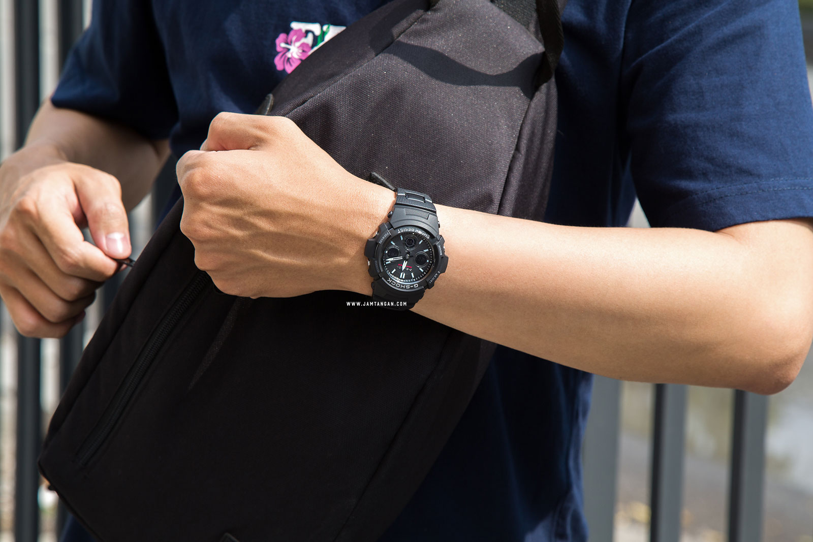 Casio G-Shock AWG-M100SBC-1AJF Multiband 6 Tough Solar Resin Band Machtwatch