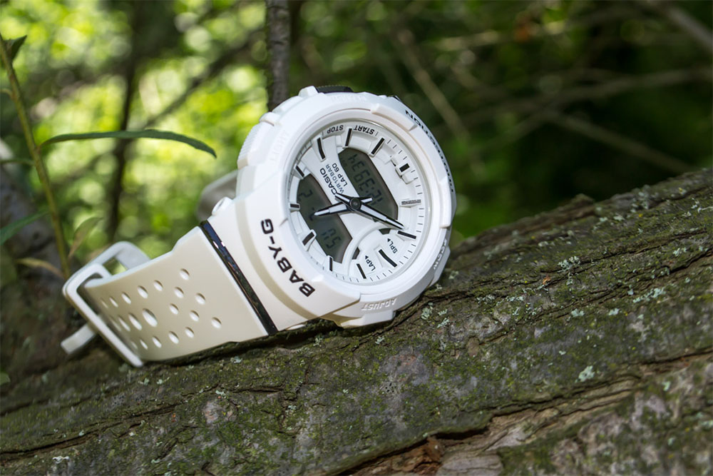 Casio Baby-G FOR RUNNING SERIES BGA-240-7ADR Ladies Digital Analog Watch White Resin Band Machtwatch