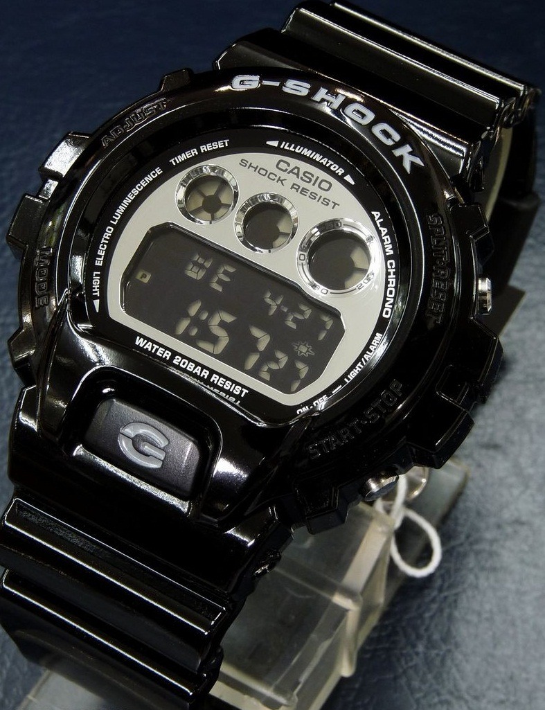 Casio G-Shock DW-6900NB-1DR Machtwatch