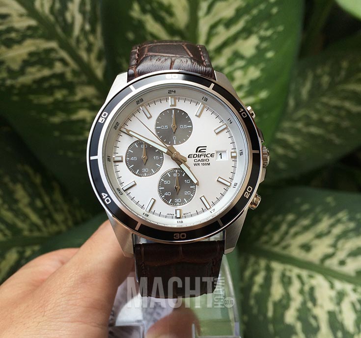 Casio Edifice EFR-526L-7AVDF Machtwatch