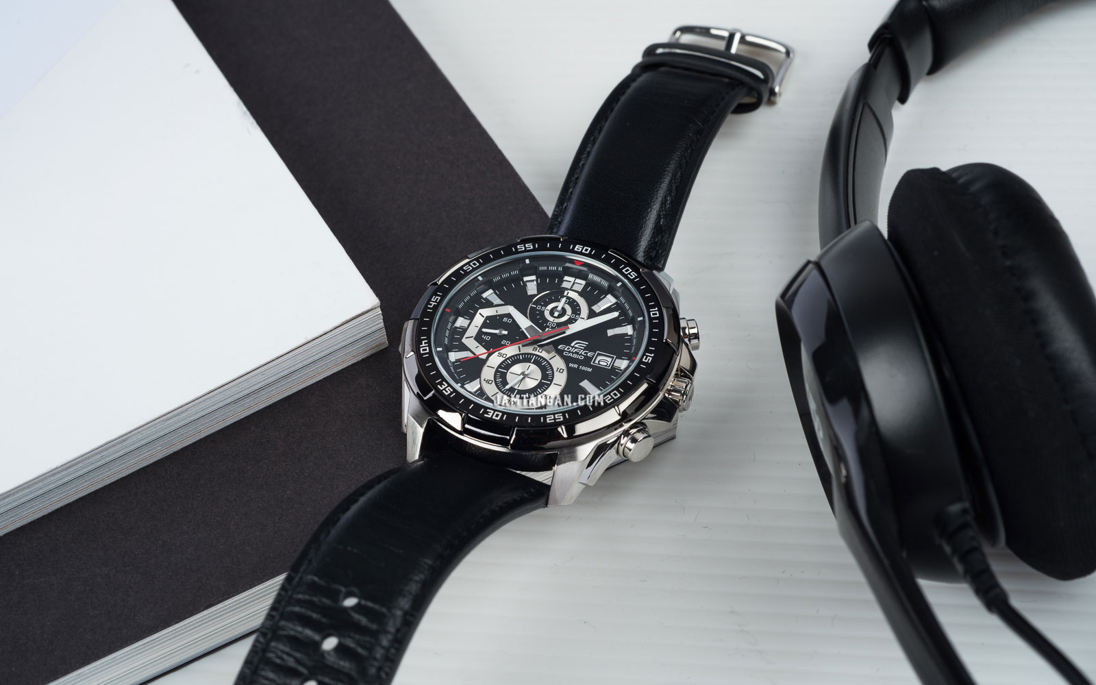 Casio Edifice EFR-539L-1AVUDF Machtwatch