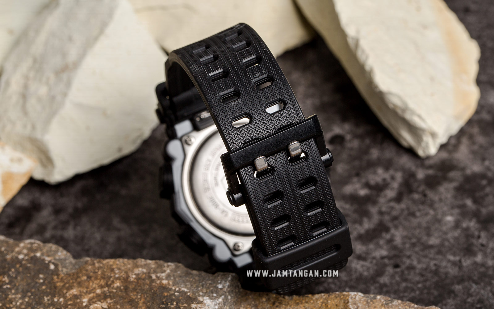 Casio G-Shock Standard GA-900E-1A3DR 