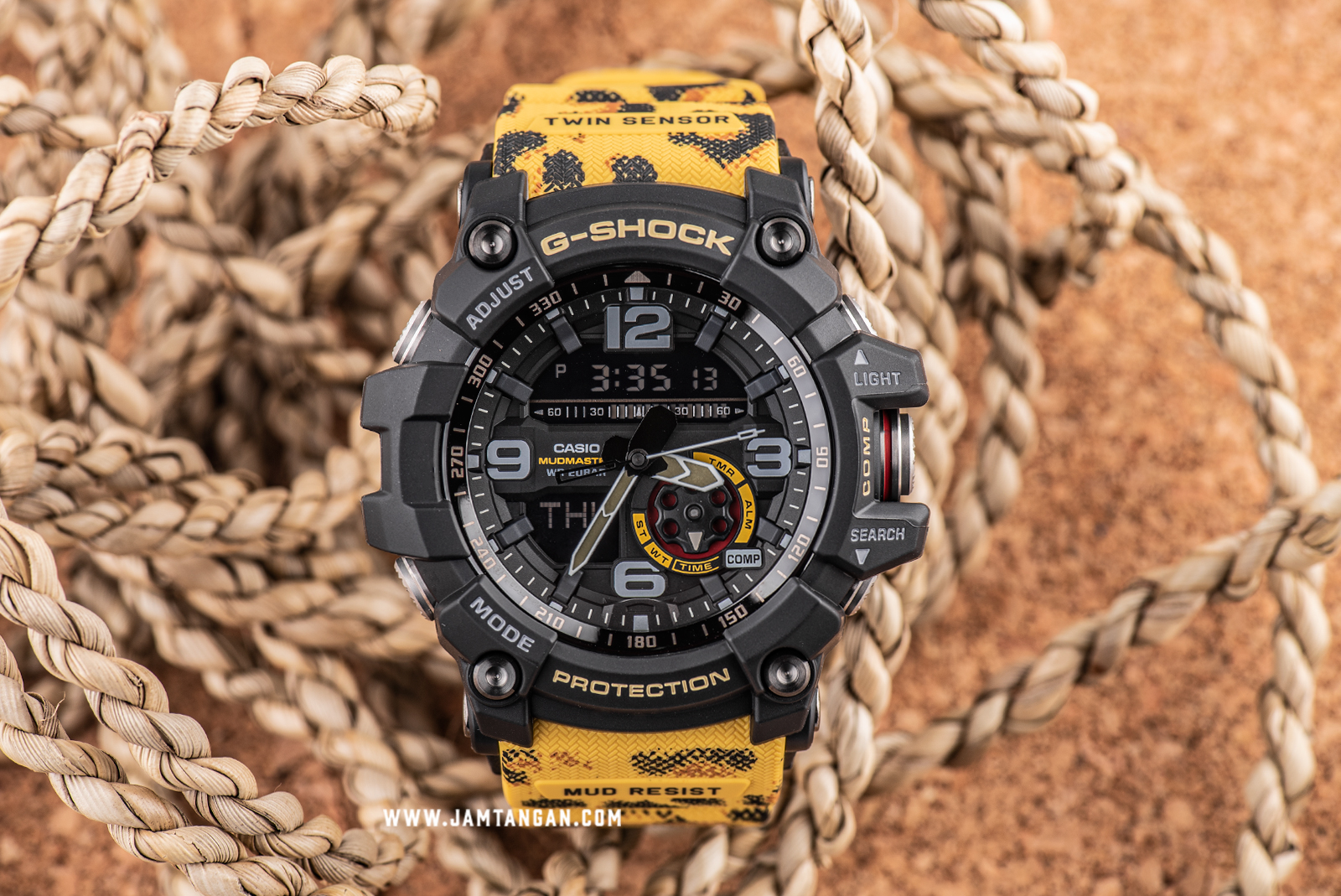 Casio G-Shock GG-1000WLP-1AJR Mudmaster Twin Sensor Digital Analog Dial Camouflage Resin Strap Machtwatch