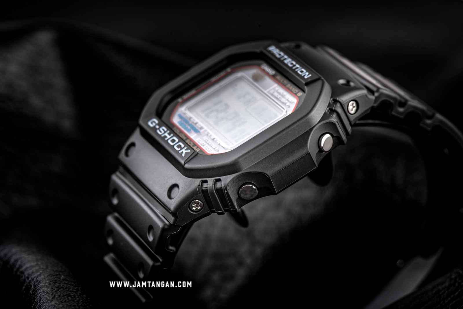 Casio G-Shock GW-M5610-1JF Multi Band Water Resistant 200M Resin Band (JDM)  | Jamtangan.com