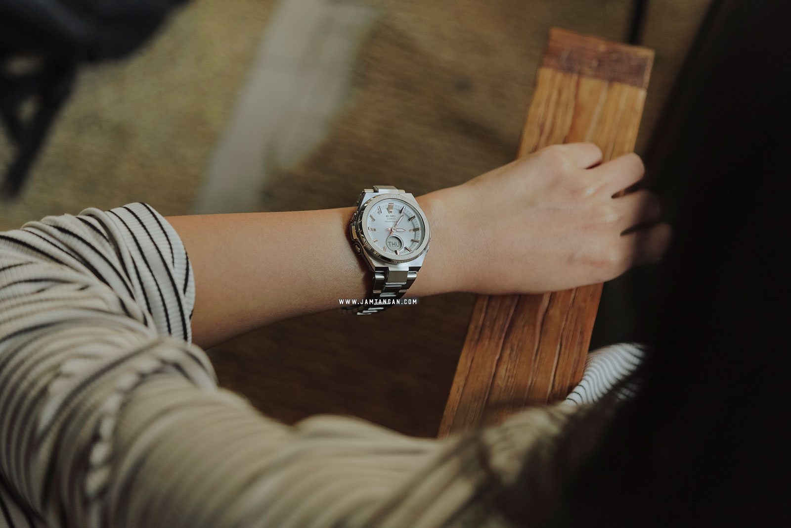 Casio Baby-G G-MS Series MSG-S200D-7ADR Digital Analog Dial White Stainless  Steel Strap | Jamtangan.com