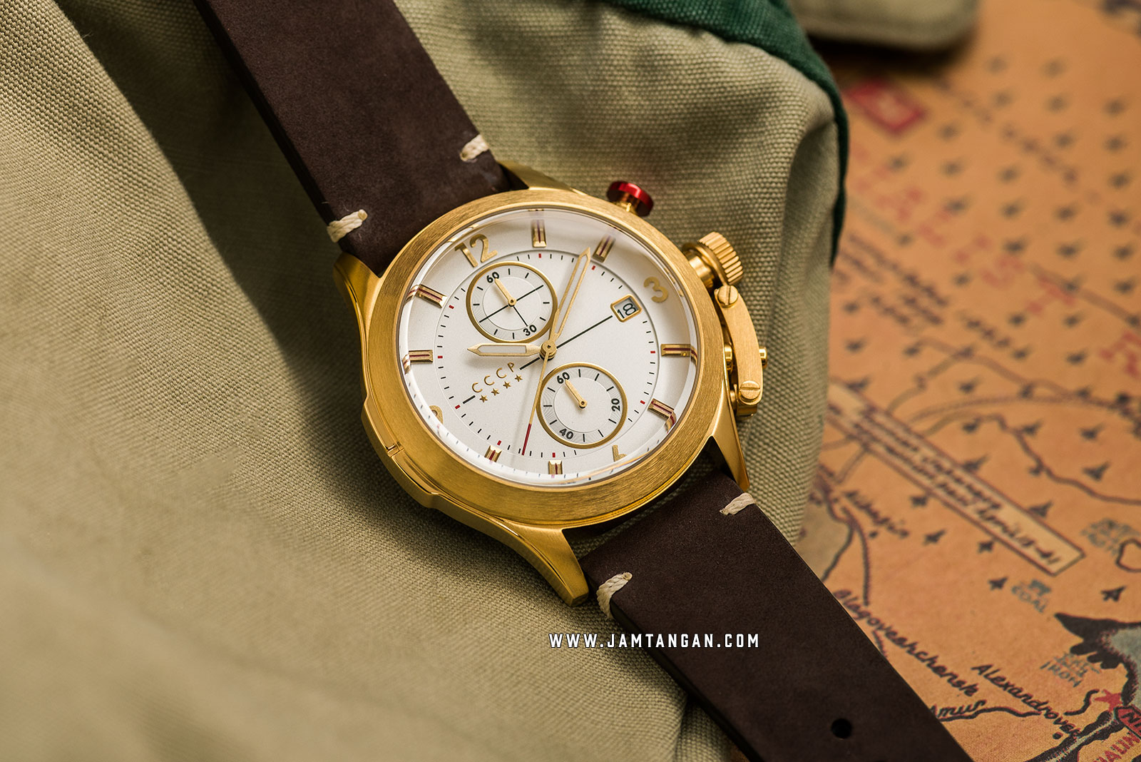 CCCP Shchuka CP-7033-05 Chronograph Men Silver Dial Brown Leather Strap Machtwatch
