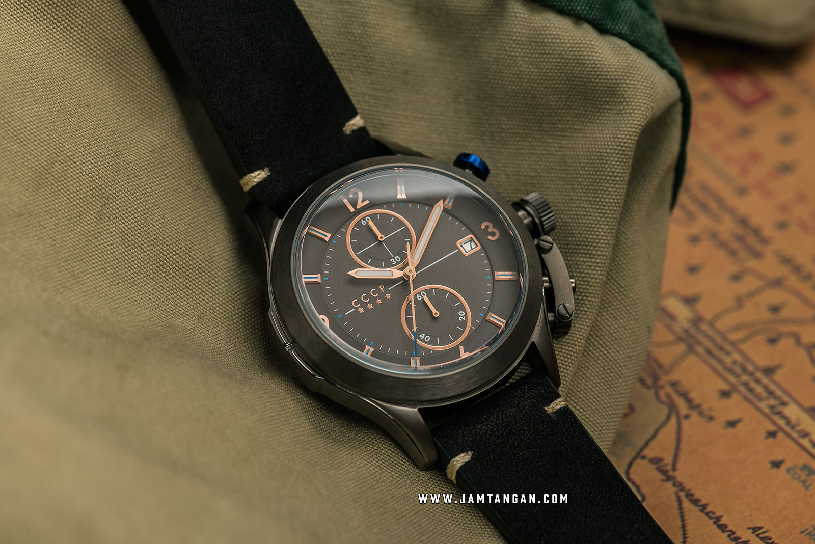 CCCP Shchuka CP-7033-06 Chronograph Men Black Dial Black Leather Strap Machtwatch