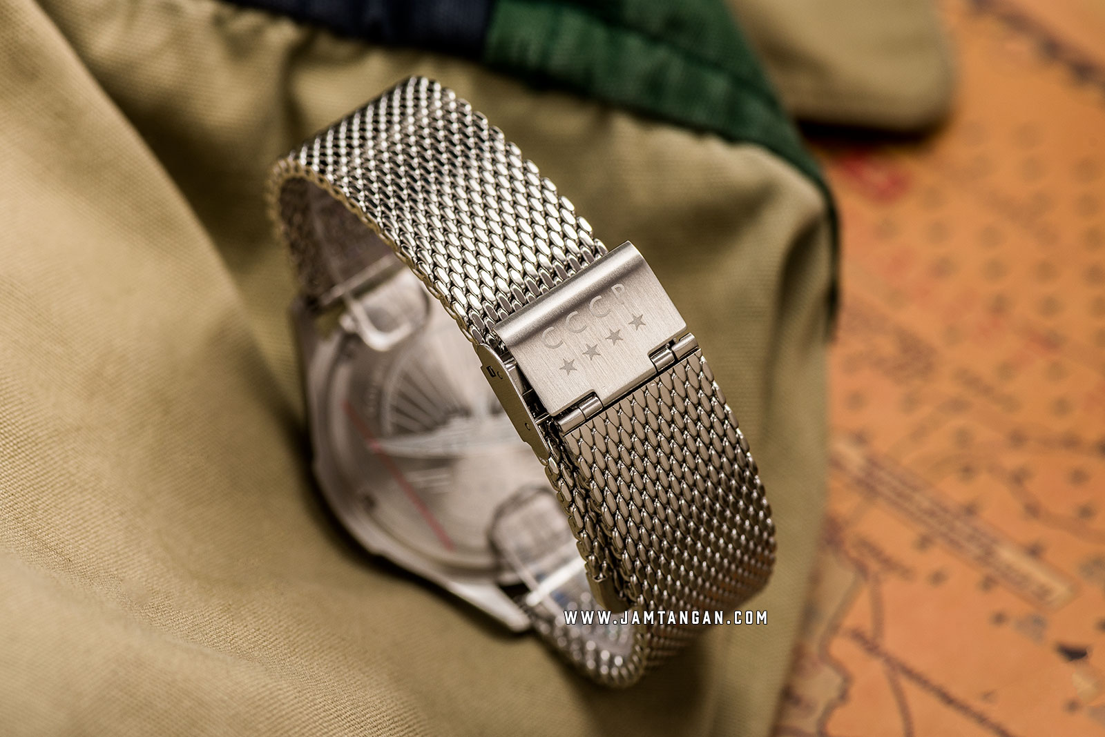 CCCP Shchuka CP-7033-22 Chronograph Men Dark Green Dial Mesh Strap Machtwatch
