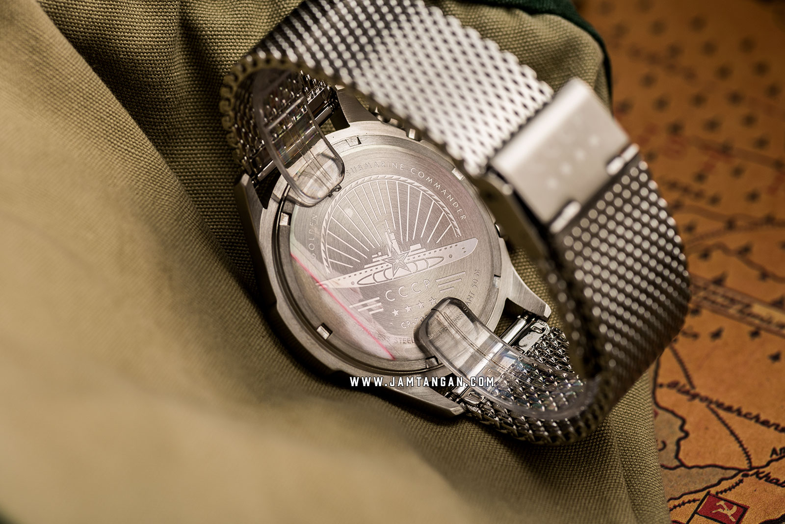 CCCP Shchuka CP-7033-22 Chronograph Men Dark Green Dial Mesh Strap Machtwatch