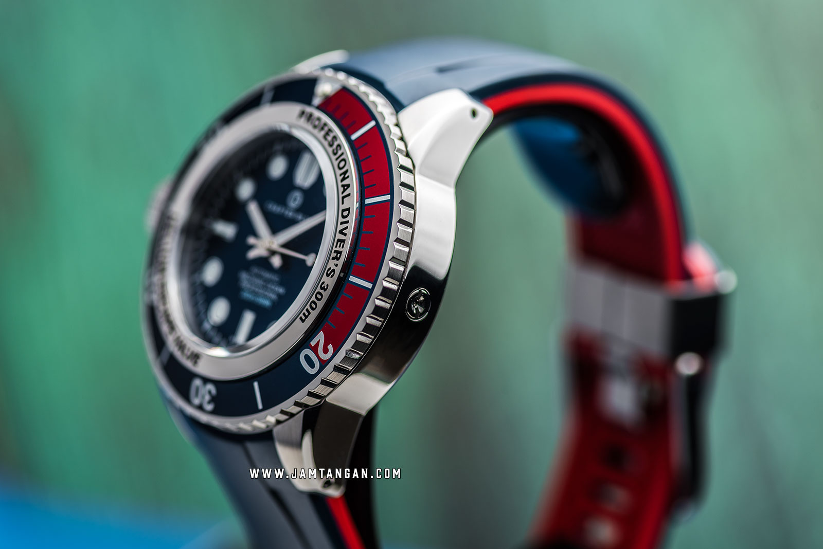 Crafter Blue MOSS002.SB.R Mechanic Ocean 45MM Men Blue Dial Dual Tone Rubber Strap Machtwatch