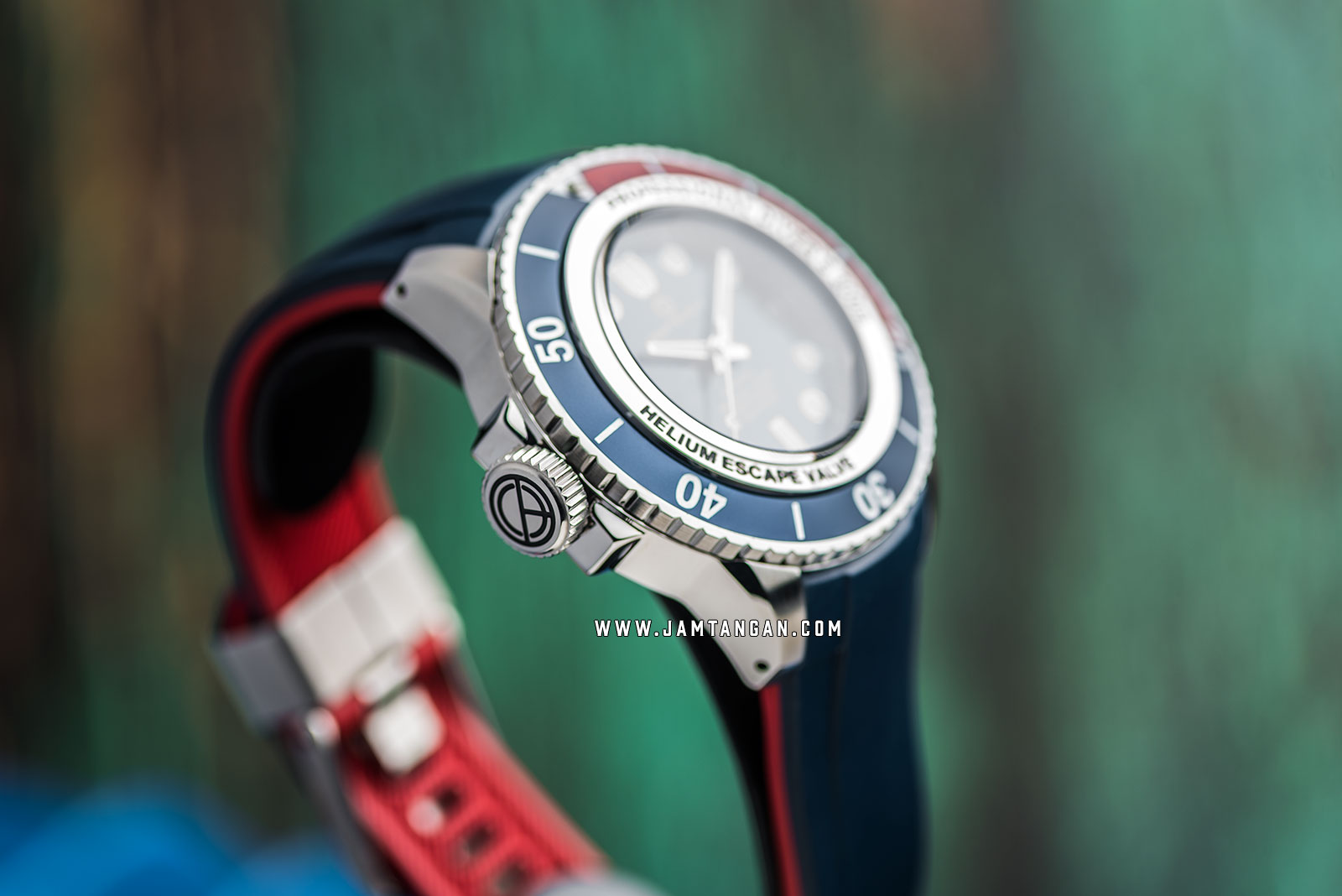 Crafter Blue MOSS002.SB.R Mechanic Ocean 45MM Men Blue Dial Dual Tone Rubber Strap Machtwatch