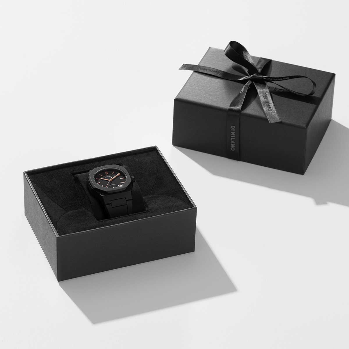 D1 Milano Polycarbon PCRJ03 Black Dial Black Rubber Strap Machtwatch