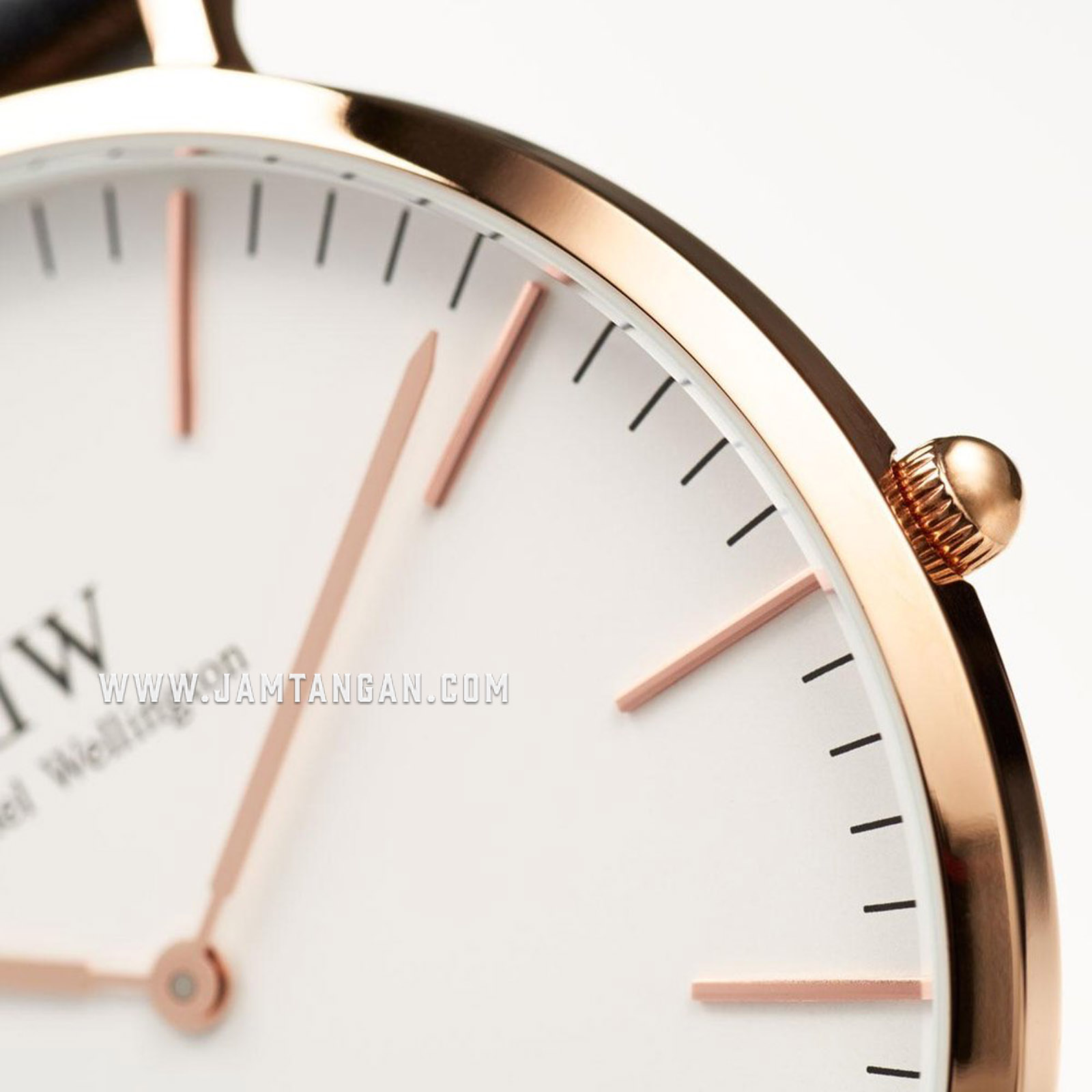 Daniel Wellington DW00100267 Classic Roselyn 40mm White Dial Red NATO Strap Machtwatch