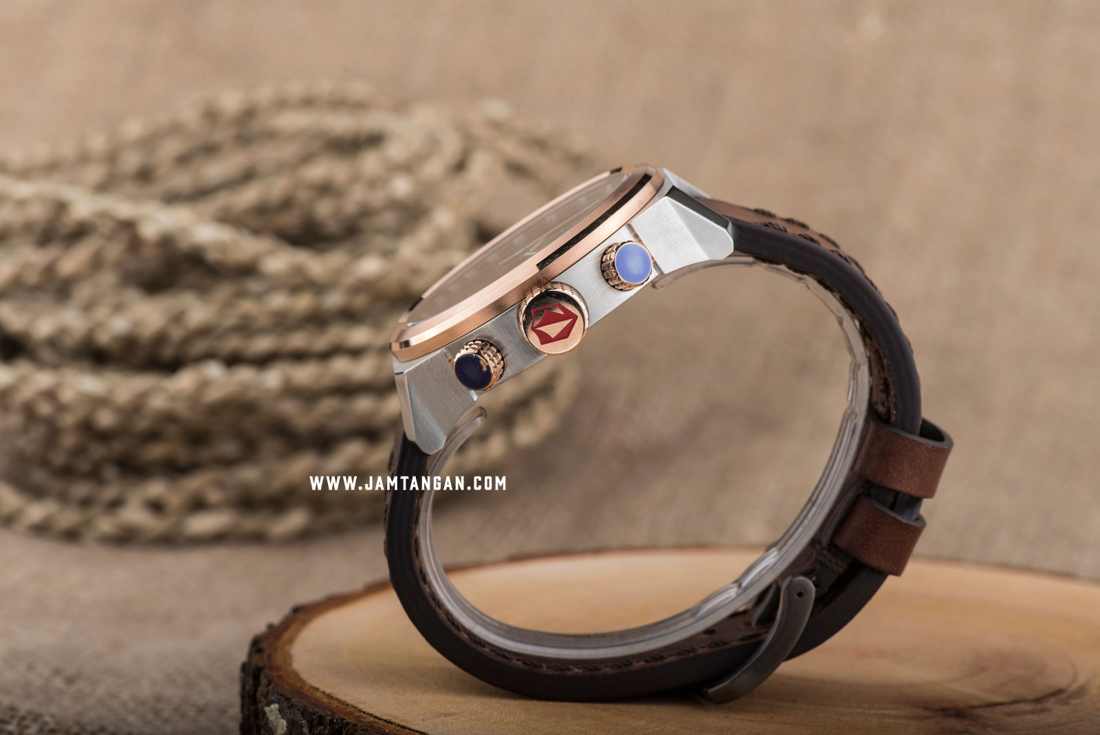 Expedition E 6356 MC LERBA Chronograph Man Black Dial Brown Leather Strap Machtwatch