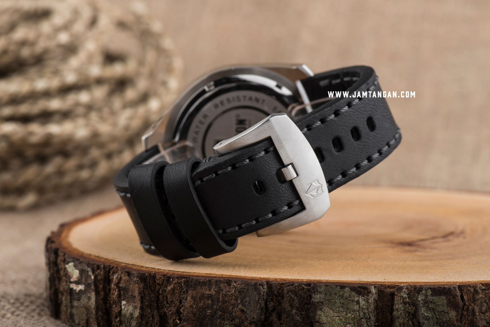 Expedition E 6356 MC LTUBU Chronograph Man Black Dial Black Leather Strap Machtwatch