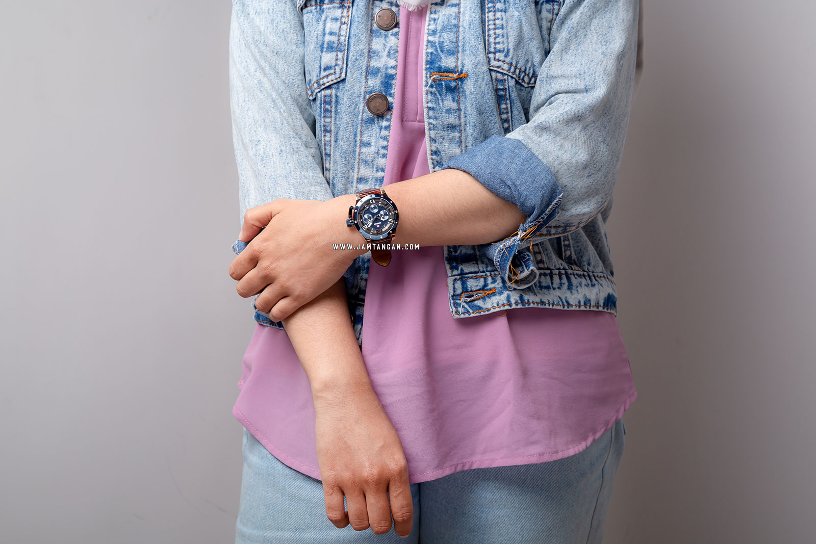 Expedition E 6381 BF LURBUBO Ladies Blue Dial Brown Leather Strap Machtwatch