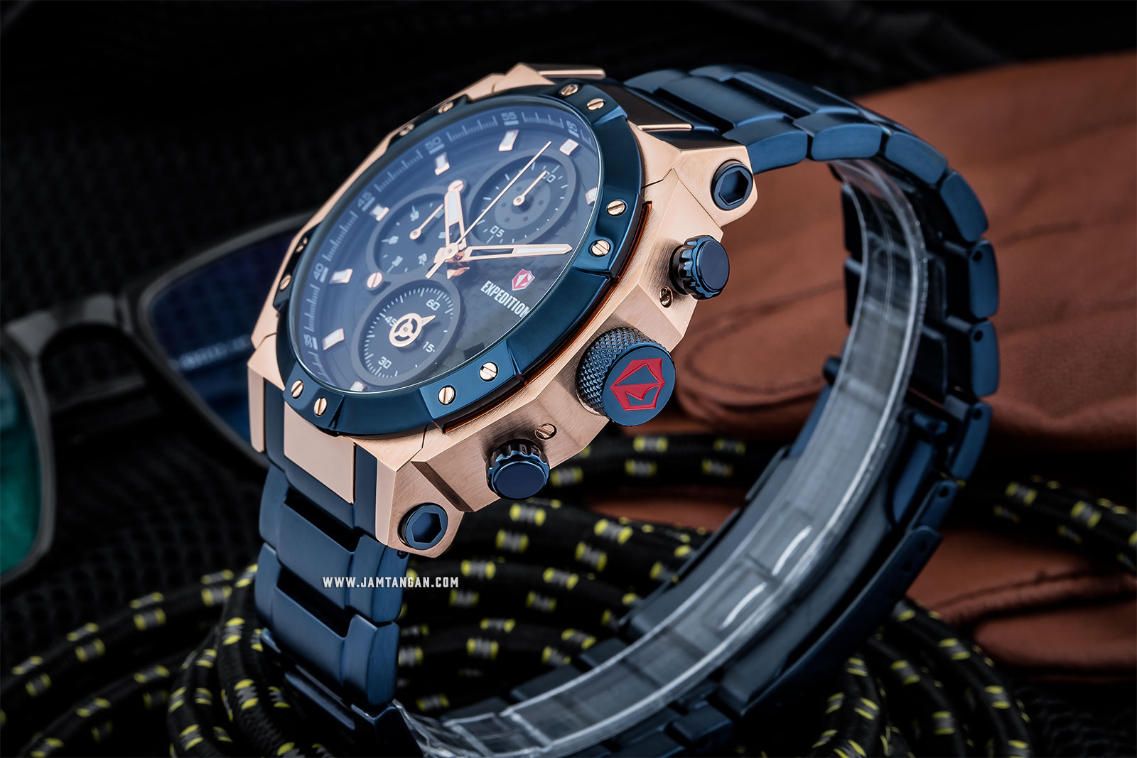 Expedition E 6385 MC BURBU Chronograph Man Blue Dial Blue Stainless Steel Machtwatch