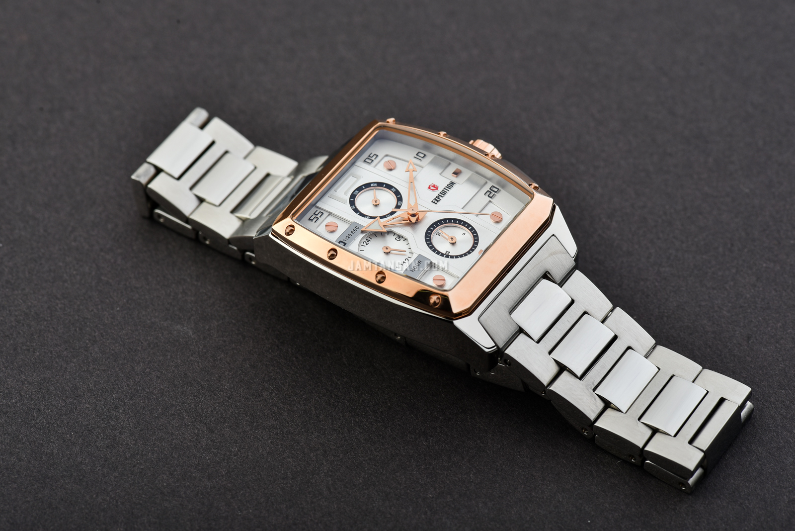 Expedition E 6636 BF BTRSL Ladies Silver Dial Silver Stainless Steel Machtwatch