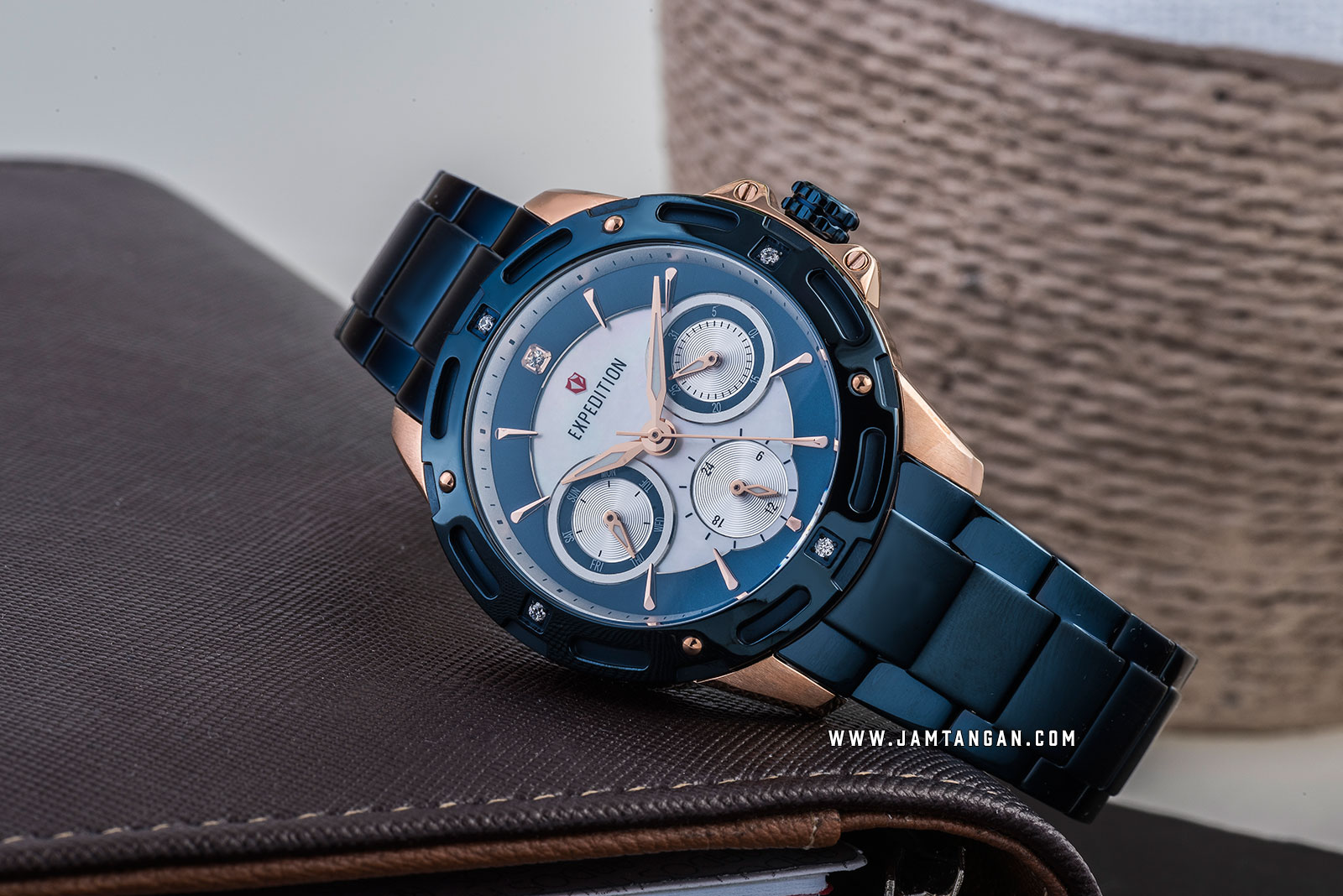 Expedition E 6760 BF BURBU Mother Of Pearl Dial Blue Stainless Steel Strap Machtwatch