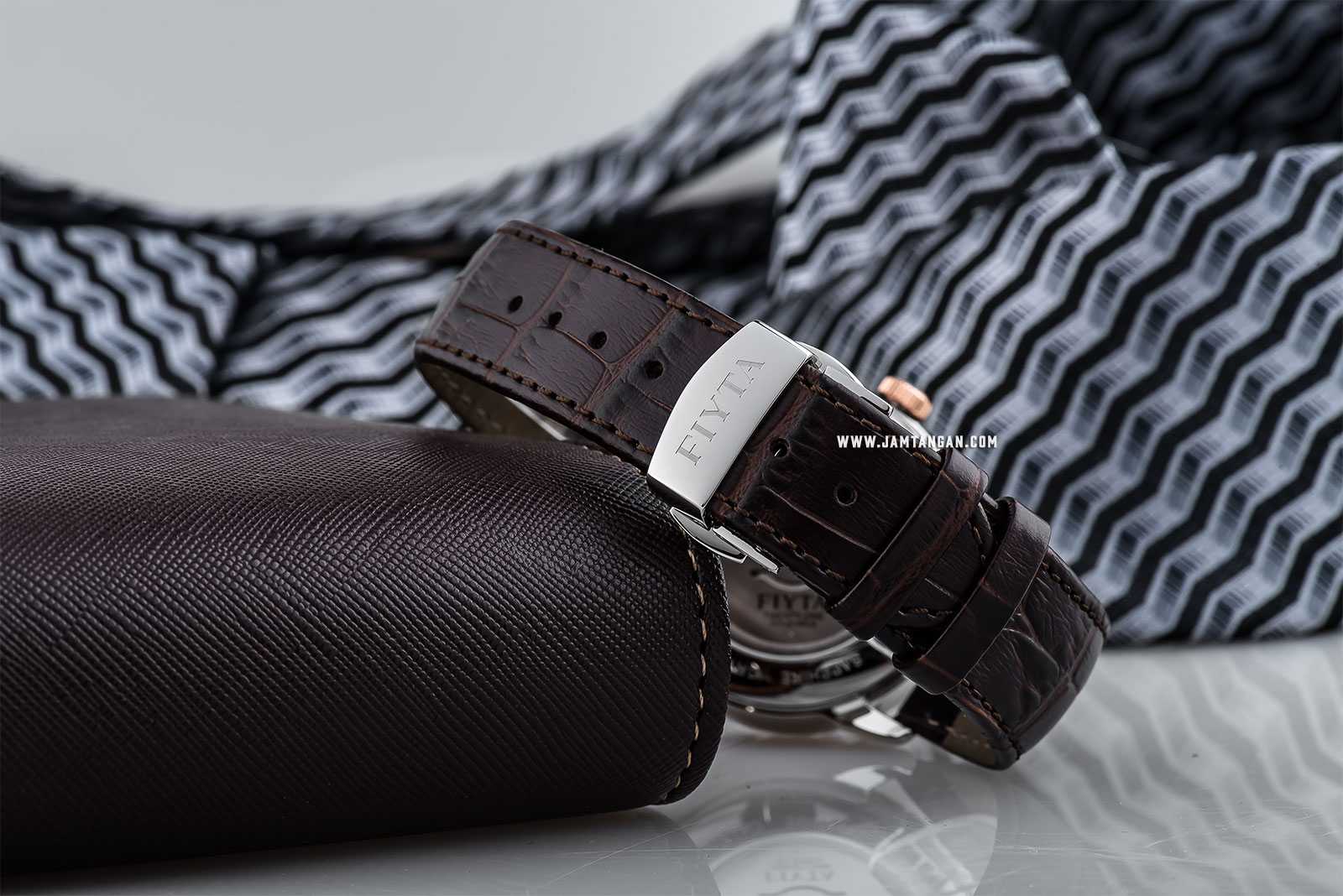 FIYTA GA802058.MWK Classic Automatic Man Silver Dial Brown Leather Strap Machtwatch