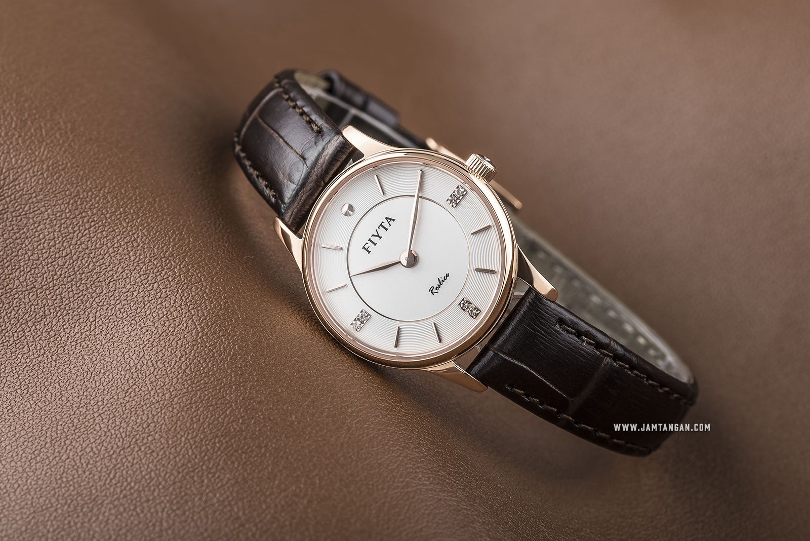 FIYTA L800012.PWK Joyart Ladies White Dial Brown Leather Strap Machtwatch