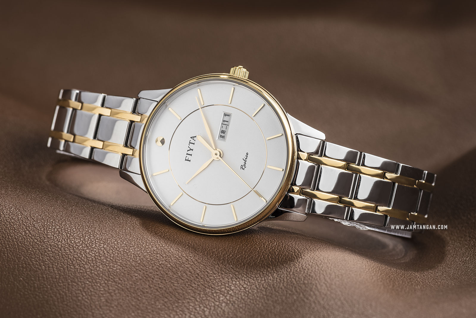 FIYTA M800011.TWT Joyart Ladies White Dial Dual Tone Stainless Steel Machtwatch