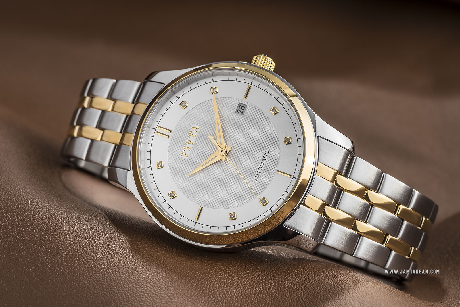 FIYTA WGA800015.TWT Classic Automatic Man Silver Dial Dual Tone Stainless Steel Machtwatch