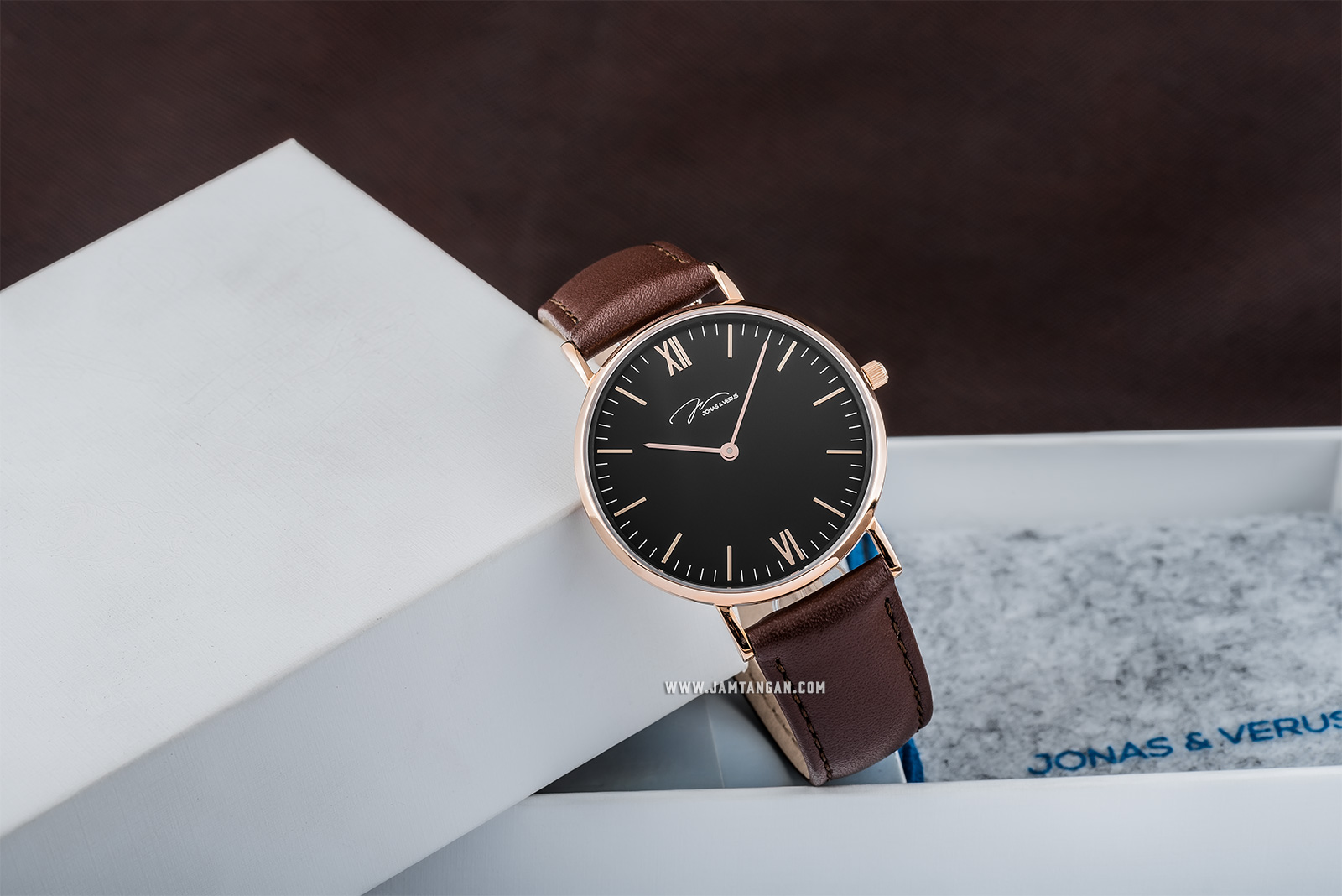 Jonas Verus X01646-Q3.PPBLZ Minimalist Collection Ladies Black Dial Brown Leather Strap Machtwatch