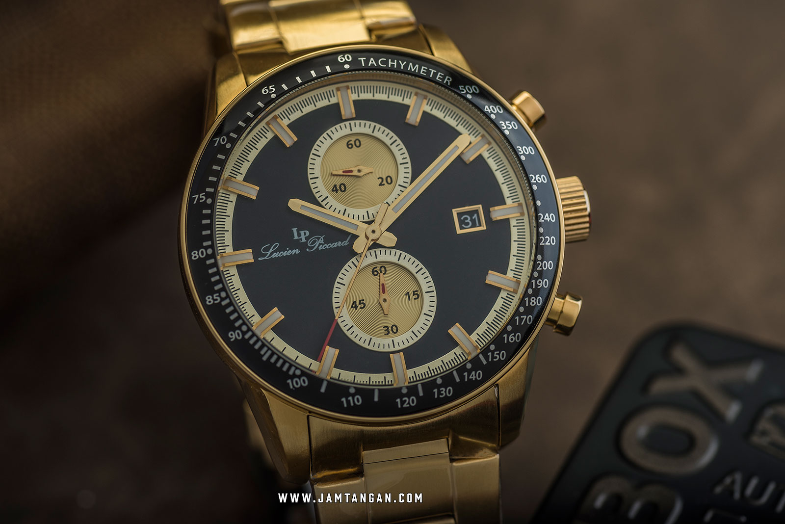 Lucien Piccard Grani LP-28004C-11-YA-GB Chronograph Black Dial Gold Stainless Steel Strap Machtwatch