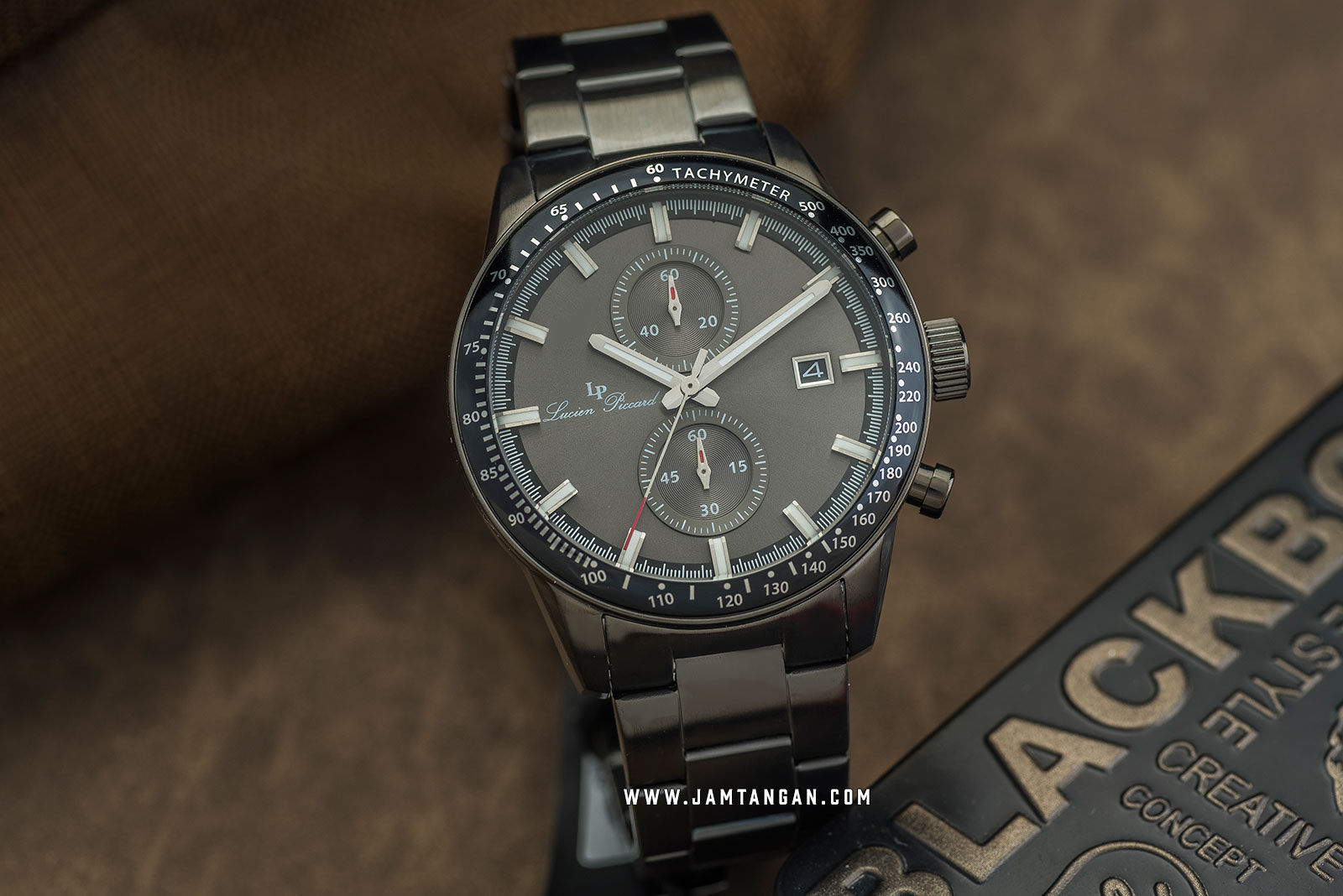 Lucien Piccard Grani LP-28004C-GM-104 Chronograph Grey Dial Grey Stainless Steel Strap Machtwatch