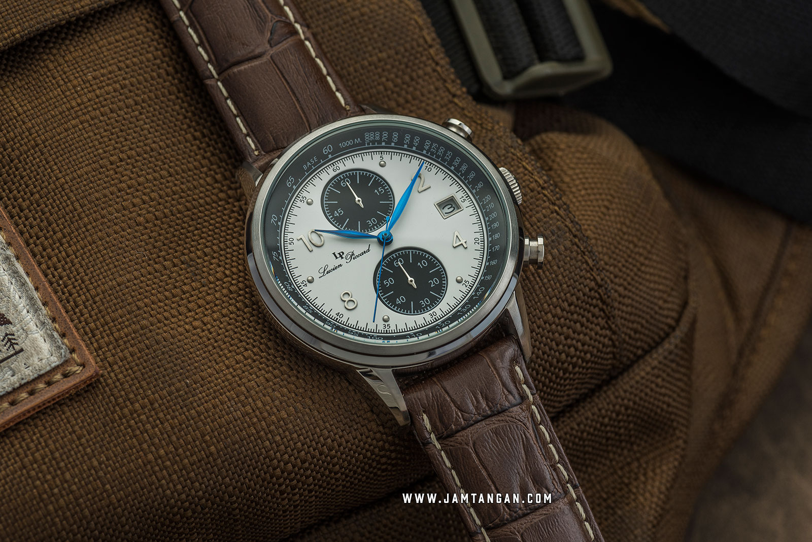 Lucien Piccard Welles LP-28006C-02-BRW Chronograph Silver Dial Brown Leather Strap Machtwatch