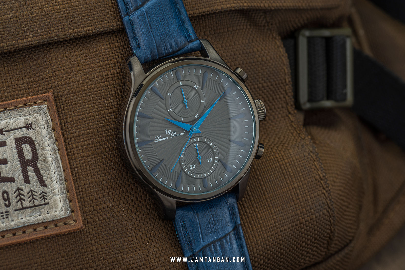 Lucien Piccard Lancaster LP-28011MF-GM-014 Chronograph Black Dial Blue Leather Strap Machtwatch