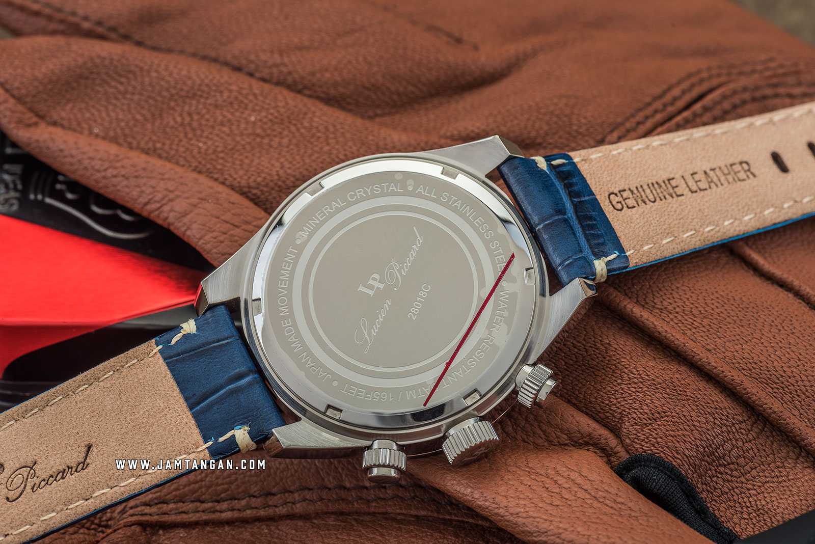 Lucien Piccard Heston LP-28018C-03-BLS Chronograph Blue Dial Blue Leather Strap Machtwatch