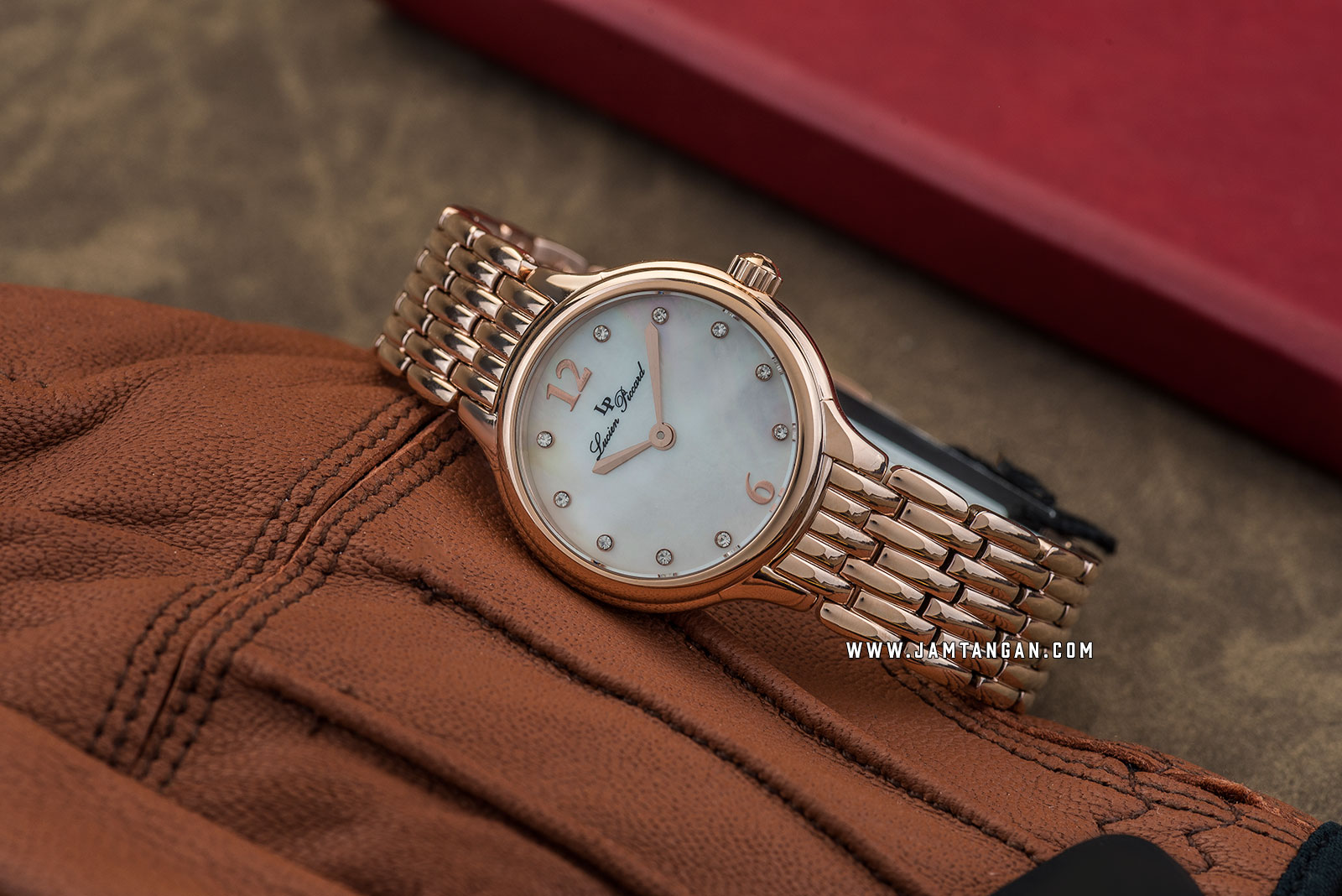 Lucien Piccard Lauren LP-28021-RG-22MOP Silver Mother of Pearl Dial Rose Gold Stainless Steel Strap Machtwatch