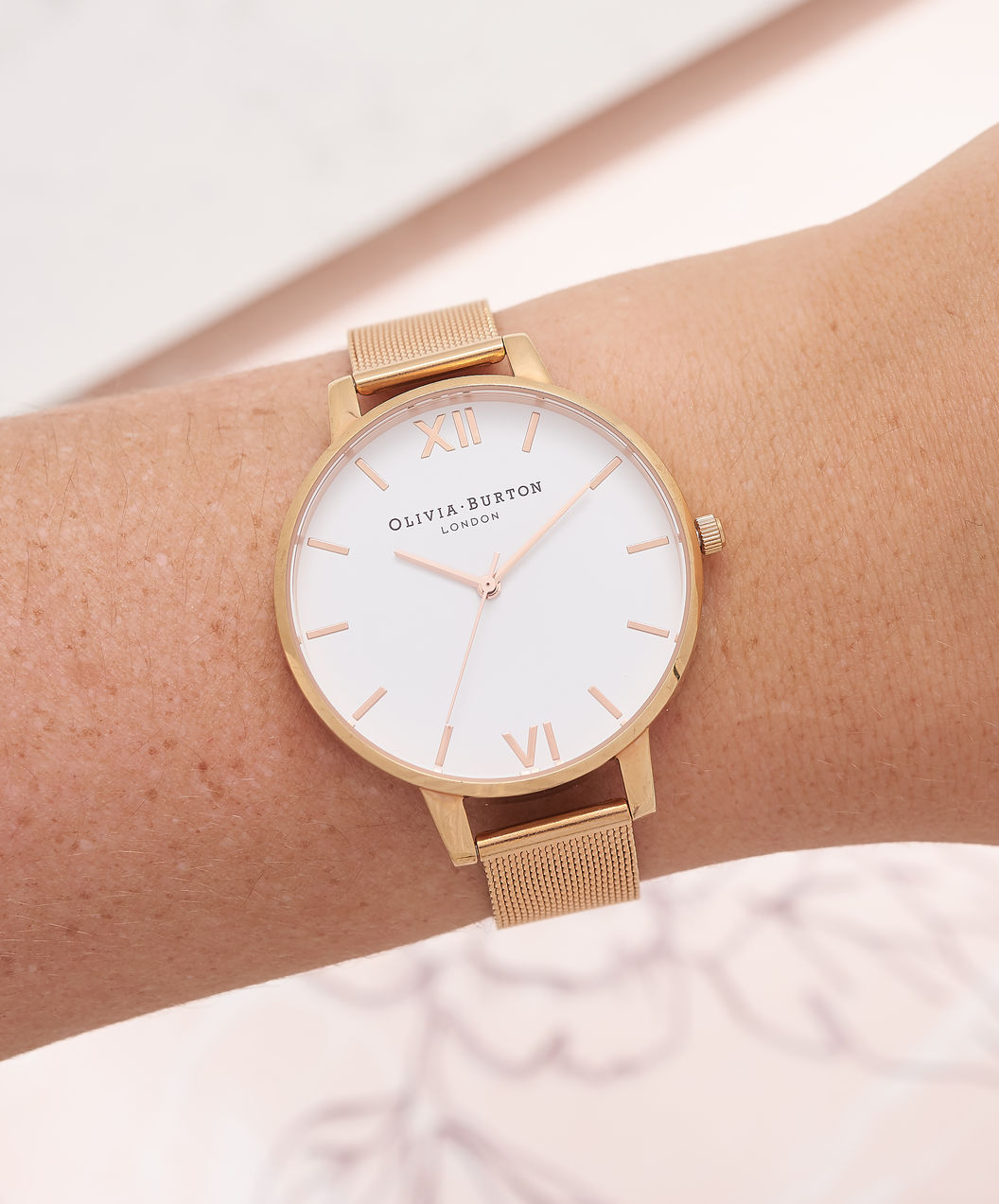 Olivia Burton OB15BD79 Big Dial Ladies White Dial Rose Gold Mesh Strap Machtwatch