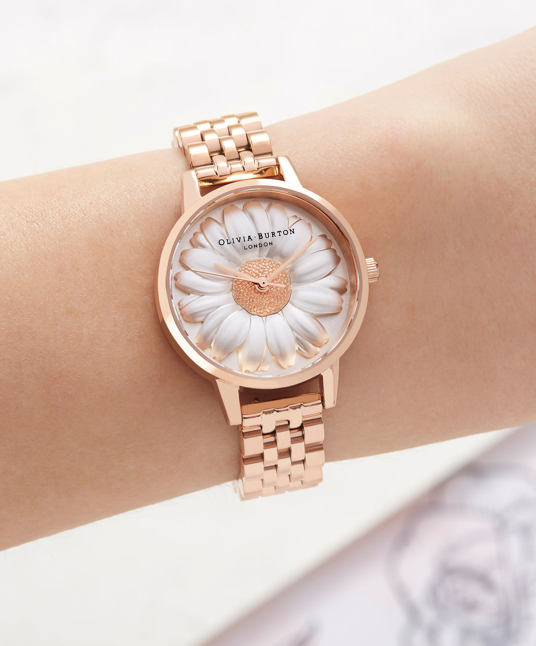 Olivia Burton OB16FS102 3D Daisy Ladies Dual Tone Dial Rose Gold Stainless Steel Machtwatch
