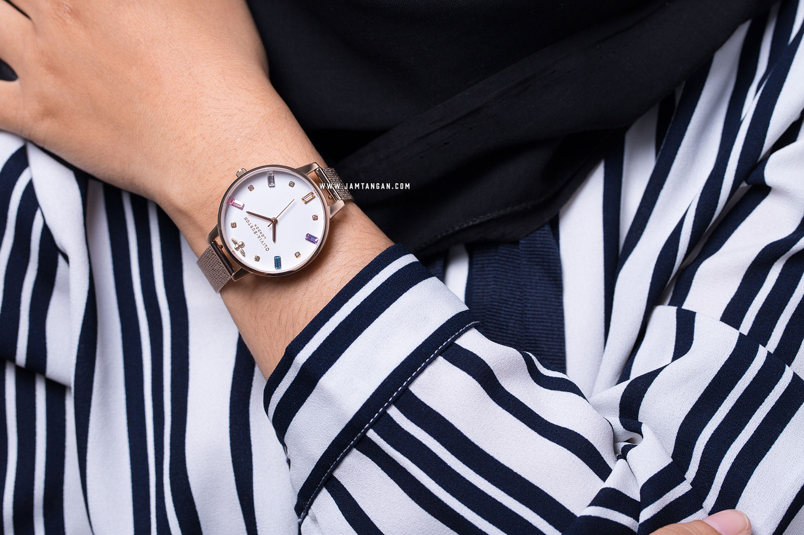Olivia Burton Rainbow Bee OB16RB15 White Dial Rose Gold Mesh Strap Machtwatch