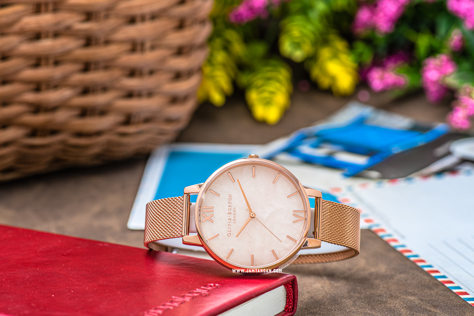 Olivia Burton Semi Precious OB16SP01 Rose Gold Dial Rose Gold Mesh Strap Machtwatch