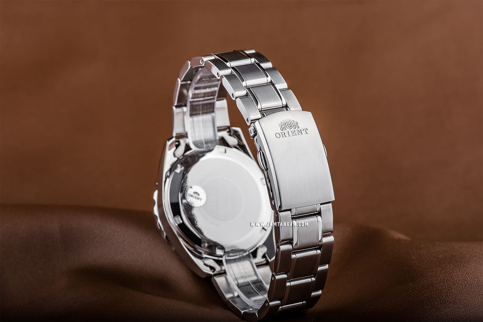 Orient FAC0A002W Automatic Sports 100M Superior Ladies White Dial Stainless Steel Machtwatch