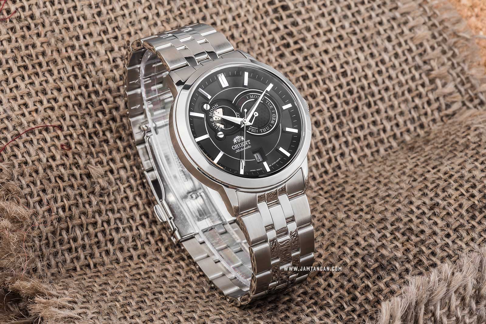 Orient FET0P002B Sun & Moon Automatic Black Dial Stainless Steel Machtwatch