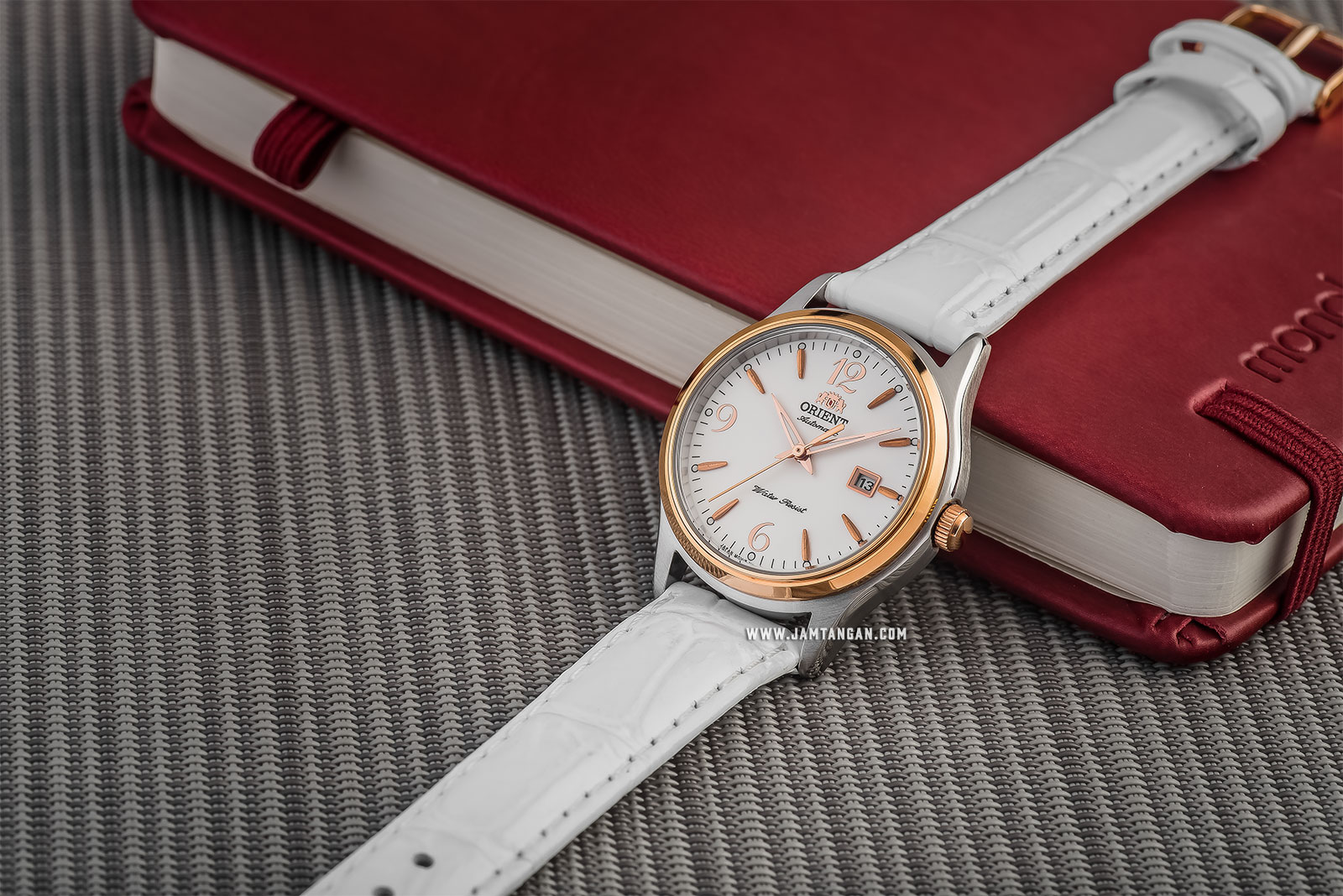 Orient Charlene FNR1Q003W Automatic Ladies White Dial White Leather Strap Machtwatch